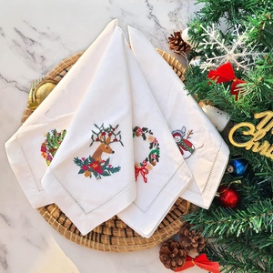 Tovaglioli Natalizi Ricamati a Mano in Misto Cotone e <span class=keywords><strong>Lino</strong></span>, Tovaglia <span class=keywords><strong>da</strong></span> <span class=keywords><strong>Tavola</strong></span> Festiva, 4 Stili <span class=keywords><strong>di</strong></span> Tovaglioli Stampati per Casa e Aereo - Product Image 1