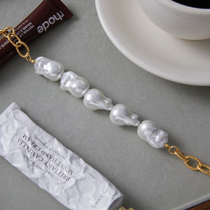 Kalung J&D Lapis Emas 18K Baja Anti Karat Mutiara Kaca Barok Anggun Rantai Klip Kertas Tebal - Product Image 5