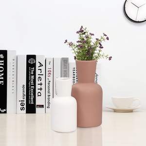 Jarrón de Cerámica Rosa de Diseño Moderno y Minimalista de Alta Calidad, Jarrón de Porcelana Simple para Jardín, Hogar, Decoración Mediterránea - Product Image 3