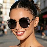 Nouvelles Lunettes de Soleil Ovales Surdimensionnées pour Femmes 2026, Ornées de Diamants, Style Urbain Scintillant Or-Rose, Protection UV400