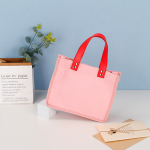 Sacs fourre-tout miniatures en toile personnalisés avec poignée en cuir, fermeture magnétique, écologiques et personnalisables - Product Image 3