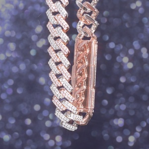 Collier Yu Ying Gems à deux tons, diamant Moissanite VVS, argent sterling 925, chaîne cubaine glacée de 10 mm et 12 mm de large - Product Image 4