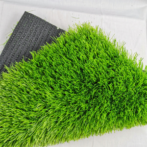 Vente flash Gazon synthétique vert pour jardin Livraison rapide Tapis d'herbe paysagère pour extérieur Prix bas Gazon artificiel pour la maison - Product Image 5