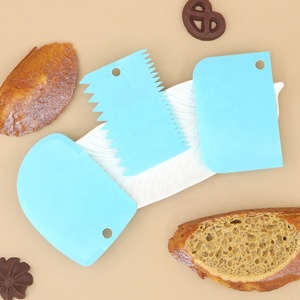 3 adet dokulu plastik kek sıyırıcılar yumuşatma tarak plaka aracı hamur kek fondan & buzlanma sanat-diy aracı - Product Image 4
