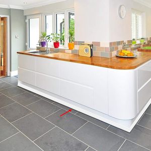 Quadrant en PVC, bande <span class=keywords><strong>de</strong></span> <span class=keywords><strong>calfeutrage</strong></span> flexible, garniture <span class=keywords><strong>d</strong></span>'angle, garniture à peler et à coller pour moulage, bord <span class=keywords><strong>de</strong></span> carrelage, plafond, coin <span class=keywords><strong>de</strong></span> mur, plinthe - Product Image 6