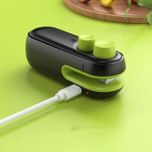 Sellador de Bolsas Portátil, Mini Sellador de Bolsas de Plástico con Carga USB, para Colgar del Cuello - Product Image 2