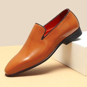 Wholesale Men's Formal Shoes with Shiny Patent Leather and Top-grade Cowhide Pointed Toe Autumn. Party Use <b>Extra</b>-<b>large</b> Size. - Product Image 5