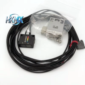 KEYENCE CZ-H37S RGB เซ็นเซอร์ไฟเบอร์ออปติกดิจิตอล เซ็นเซอร์สี ใหม่ - Product Image 1