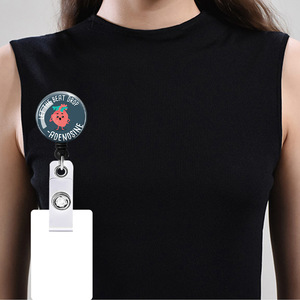 Porte-badge rétractable personnalisé avec logo, motif dessin animé mignon pour professionnels de la santé, en époxy, avec pince crocodile pratique pour médecins et infirmières - Product Image 4