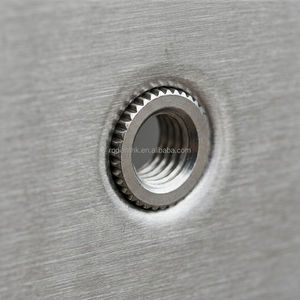 Fabrication de tôles avec service de pressage de vis PEM et insertion de quincaillerie - Product Image 5