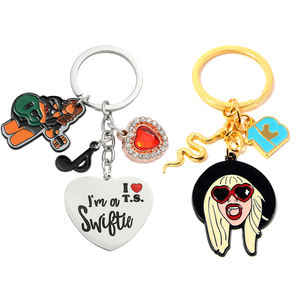 Kawaii <span class=keywords><strong>Taylor</strong></span> <span class=keywords><strong>guitarra</strong></span> llavero Vintage moda Metal música notación <span class=keywords><strong>Swift</strong></span> coche llavero regalo para mujeres y hombres - Product Image 1