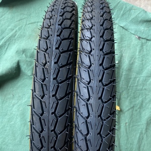 จีนขายส่งยางรถจักรยานยนต์ราคาถูก <span class=keywords><strong>Herschel</strong></span> <span class=keywords><strong>Supply</strong></span> 60 100 17 70 100 17 - Product Image 3