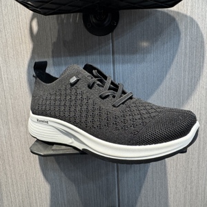 Chaussures de course respirantes pour hommes en maille Flyknit, à lacets rapides, <span class=keywords><strong>semelle</strong></span> épaisse et amortissante, pour la marche décontractée et les sports de plein <span class=keywords><strong>air</strong></span> - Product Image 2