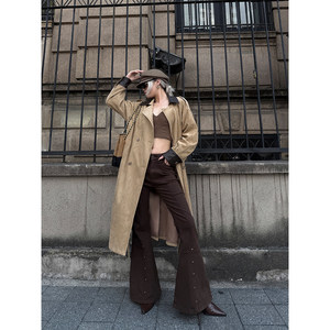 Cappotto Lungo da Donna in <span class=keywords><strong>Pelle</strong></span> Scamosciata e Velluto con Dettagli Vintage di Lusso, Personalizzabile con Logo, per l'Autunno - Vendita all'Ingrosso - Product Image 3