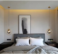 Lampe suspendue Lustre minimaliste Vis Lampe suspendue à une tête Boule de verre Luminaires en métal, Salle à manger contemporaine