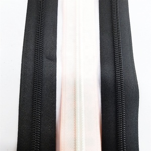 Tête de fermeture éclair coupée en nylon imperméable de haute qualité de marque <span class=keywords><strong>SBS</strong></span> pour vêtements et sacs de poche - Product Image 6