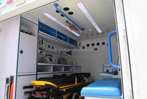 Ambulance médicale d'urgence Isuzu 4X4 de marque japonaise nouvelle USI à essence pour les soins d'urgence urbains pour les terrains difficiles - Product Image 6