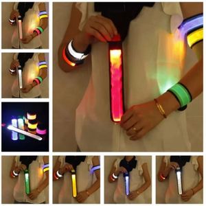 Bracelet LED Lumineux Sportif à Velcro pour Concerts, Fêtes et Bars avec Effet Lumineux – Accessoire de Fête - Product Image 5