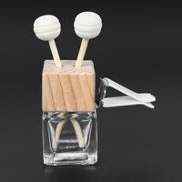 Flacon vide de parfum pour intérieur de voiture 8 ml avec couvercle en bois simple et bâtonnets diffuseurs – Bouteille de rangement d'arômes pour voiture