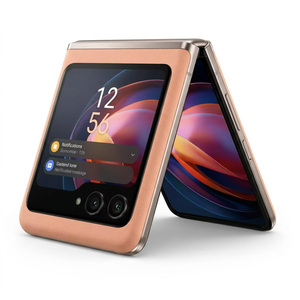 สมาร์ทโฟน Razr 50 Ultra FOLD หน้า<span class=keywords><strong>จ</strong></span>อ OLED 6.9 นิ้ว 120Hz ชิปประมวลผล Snapdragon 8s Gen 3 แบตเตอรี่ 4000mAh ที่ชาร์จ 45W กล้องหน้า 32MP Octa Core LTE ภาษาอังกฤษ - Product Image 4