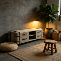 Console multimédia vintage en forme de coffre, avec garniture en cuir et toile, 4 tiroirs, compartiments de rangement ouverts et quincaillerie en laiton