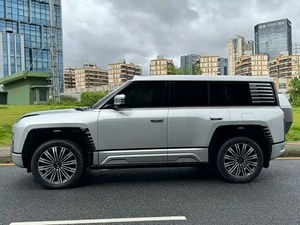 2023 Yangwang U8 Luxury Edition, 5-<b>door</b>, 5-seater, four-motor, four-wheel drive large SUV with panoramic sunroof. for Export - Product Image 6
