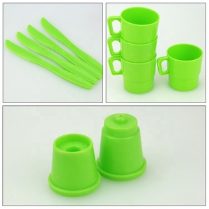 Sans BPA Moderne <span class=keywords><strong>Camping</strong></span> De Luxe 4 Personnes En Plastique Cuillère Fourchette Couteau <span class=keywords><strong>Vaisselle</strong></span> <span class=keywords><strong>Camping</strong></span> <span class=keywords><strong>Kit</strong></span> - Product Image 6