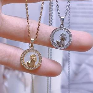 Collar con Colgante <span class=keywords><strong>de</strong></span> Luna y Estrella, Compatible con OEM, Simboliza Amor, Guía y Protección, Collar Elegante al por Mayor - Product Image 5