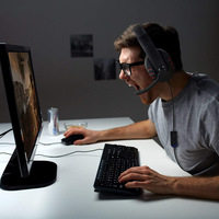 Casque d'ordinateur filaire avec lumières LED, pour enfant, avec micro détachable, écouteurs de Gamer
