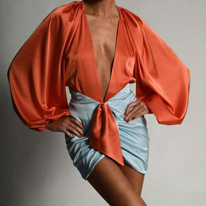 Conjunto <span class=keywords><strong>de</strong></span> 2 Uds <span class=keywords><strong>de</strong></span> Vestido <span class=keywords><strong>de</strong></span> satén para mujer Camiseta con cuello en V y manga farol <span class=keywords><strong>de</strong></span> color contrastante + minifalda - Product Image 6