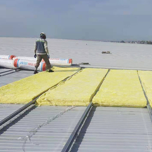 Isolation thermique pour toiture et murs R19, papier kraft, isolation en fibre <span class=keywords><strong>de</strong></span> <span class=keywords><strong>verre</strong></span>, <span class=keywords><strong>rouleau</strong></span> <span class=keywords><strong>de</strong></span> <span class=keywords><strong>laine</strong></span> <span class=keywords><strong>de</strong></span> <span class=keywords><strong>verre</strong></span> - Product Image 6