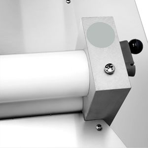 Rodillo para masa Gastro GGM - para masa de pizza de 300 mm - grosor de masa de 1 a 4 mm - Product Image 4
