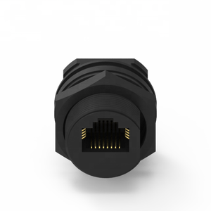 Prise murale industrielle RJ45 8 broches femelle, contact en cuivre, boîtier ABS, étanche IP67, type à souder, verrouillage frontal - Product Image 1