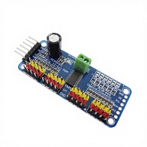 Carte de commande de servomoteur 16 PWM IIC <span class=keywords><strong>PCA9685</strong></span>/Servo pour robot - Product Image 1