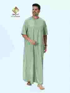 Túnica de Algodón para Hombre Al Haramain, Manga Corta, Largo hasta el Suelo, Cuello Redondo, Color Verde Sólido, Ropa de Oración, Corte Holgado y Modesto, para Todas las Temporadas - Product Image 1