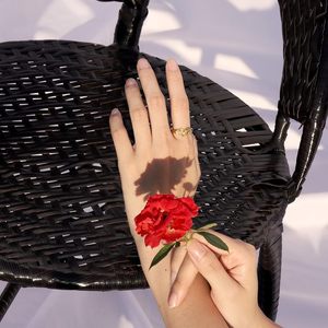 Anillo S925 de Moda, Diseño de Corazón con Abrazo, Estilo Europeo Americano, Personalidad de Alta Gama, Gran Venta Transfronteriza - Product Image 3