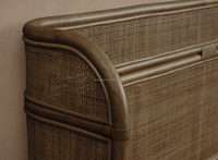 Nouvelle Arrivée Lit Plateforme de Luxe en Bois et Rotin Tressé pour Villa Intérieure, Design Exclusif
