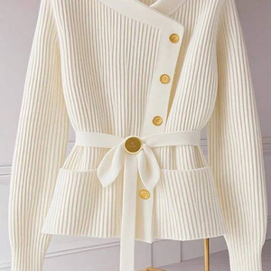 <span class=keywords><strong>Pull</strong></span> en maille abricot à col irrégulier de style coréen pour femme, nouveau cardigan de luxe léger pour le quotidien, personnalisation OEM/ODM - Product Image 1
