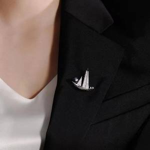 Unisex 8-9mm Natural Seawater Tahiti Black Pearl Chest Flower Mini Neck Needle Sailboat Inspired <b>Fashion</b> <b>Brooch</b> - Product Image 4