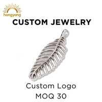 Pendentif personnalisé en acier inoxydable 316L en forme de feuille, avec pavé de zircone cubique, breloque plume pour femme, fournisseur de colliers en gros