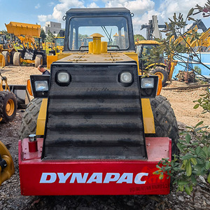 Compacteur à roues vibrantes double tambour Dynapac CA301D avec moteur diesel et pompe à roulement à billes à vendre - Product Image 3