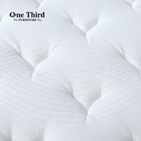 Matelas King Size OEM/ODM dans une boîte Mousse à mémoire de forme hypoallergénique et ressorts ensachés Produit de boutique personnalisable