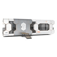 Maison capsule spatiale R38 à double balcon, maison intelligente préfabriquée moderne pour l'hébergement touristique, usage familial, centre commercial et hôtelier