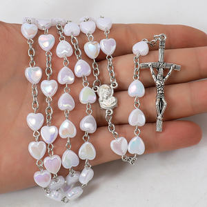 Collana <span class=keywords><strong>Rosario</strong></span> Cattolico Carina per Ragazze e Donne, Preghiera e Meditazione, Charm in Acrilico a Forma di Cuore Blu, Bianco e Rosa - Product Image 4