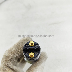 Injecteur de carburant 6754-11-3102 compatible avec le moteur 4D107 S6D107 WA320-6 PC350-7 - Product Image 6