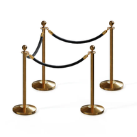 Corde suspendue Ligne de file d'attente Route Diviseur Stanchion Artistique Nouveau Design Poteaux Stanchion