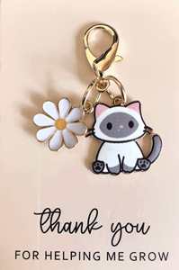 Colgante de gato pintado de aleación de zinc, bonito dije de margarita, llavero con mosquetón, colgante de mascota rosa encantador y de moda, joyería. - Product Image 4