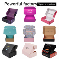 Boîte d'emballage postale pliable en carton ondulé, personnalisable en couleur, gaufrée, en matériaux recyclés, avec dorure à chaud