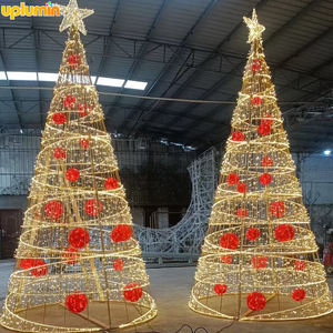 Lumière de motif d'arbre de Noël à LED 3D personnalisée Nouvelle arrivée Décorations de festival du Ramadan Paysage IP65 Halloween Jour de l'An - Product Image 6