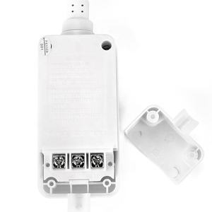 Adaptateur <span class=keywords><strong>de</strong></span> voyage GFCI 3 pieds, prise 3 broches avec mise à la terre standard, 3 prises, 13A, IP67, matériau ABS - Product Image 3